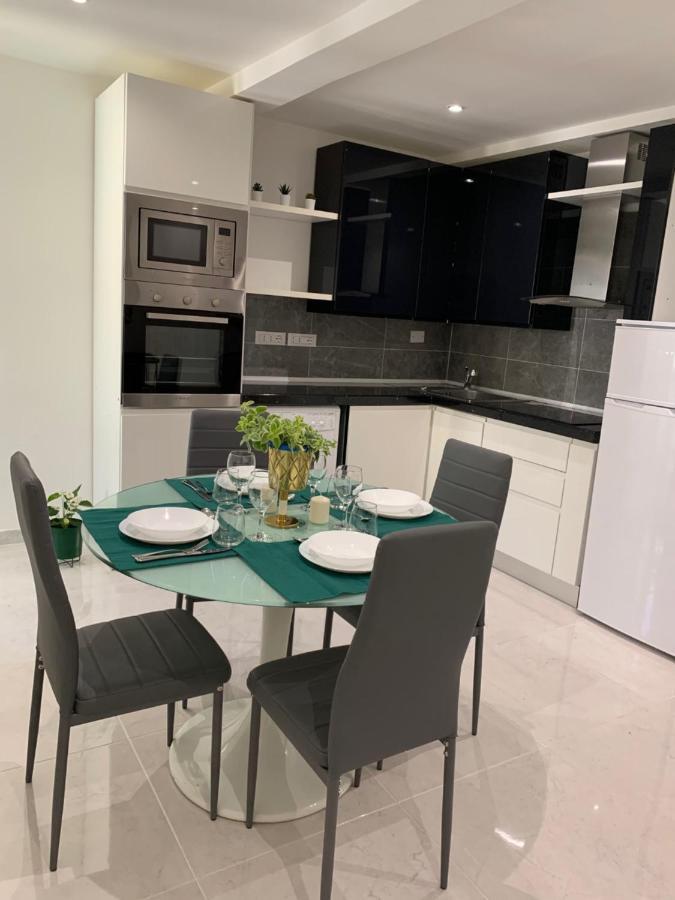 Luxury Apartment In Rome Countryside - Francigena Campagnano Di Roma Bagian luar foto